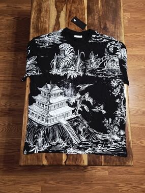 Left Point All-Over Tiger and Pagoda Toile Graphic Tee - Black - Size Large